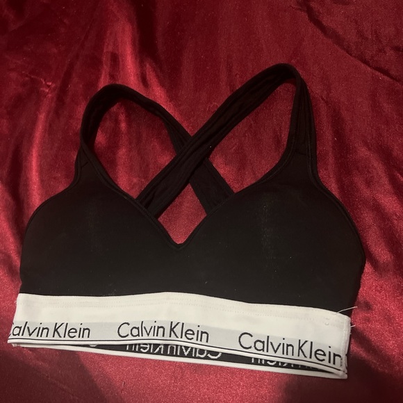 NEW Calvin Klein black sports bra - Picture 2 of 4